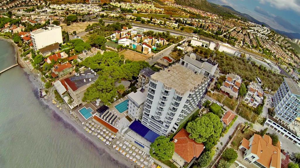 Grand Ozcelik Hotel Kuşadası