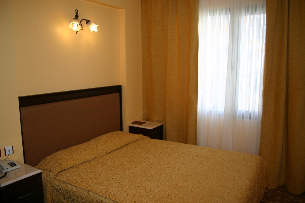 Hotel Grand Ozcelik Kuşadası