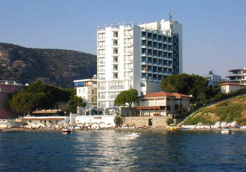 Grand Ozcelik Kuşadası