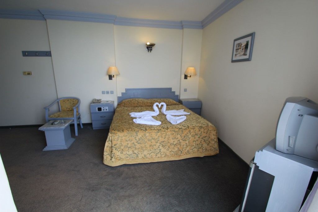 Hotel Grand Ozcelik Kuşadası